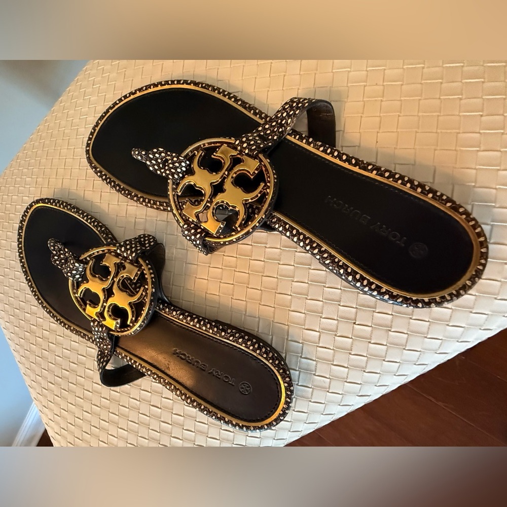 Tory Burch Black and Gold Logo Thong Sandals - Picture 10 of 14
